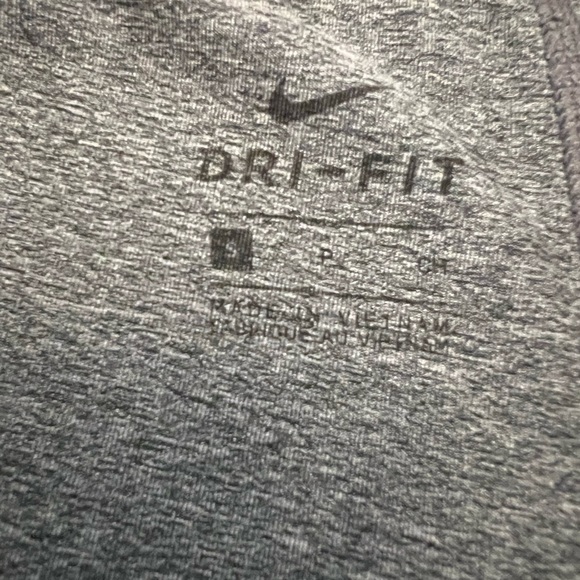 Nike Pro - Small (Grey) - Picture 3 of 3